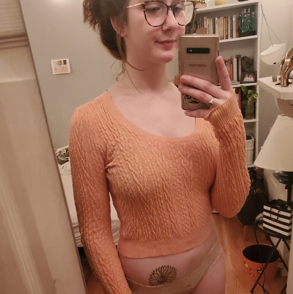 Free People Cable Knit Cropped Sweater - Picture 5 of 5